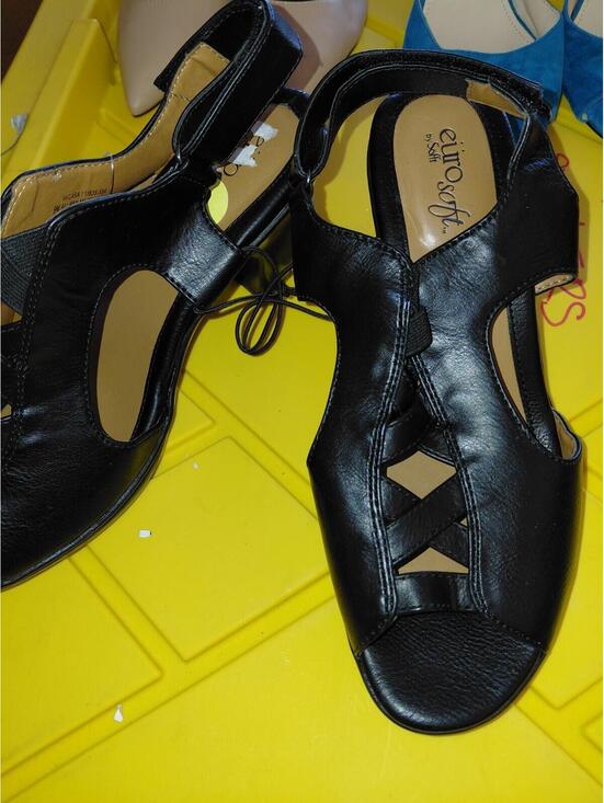 Shoes - Euro Women's Soft Shoes Size 9